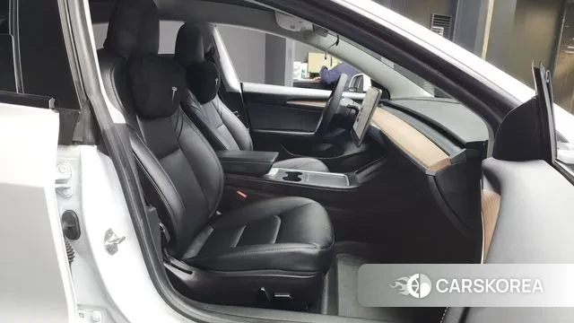 Tesla Model 3 2022 Белый из Кореи, фото 2