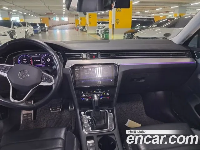 Volkswagen Passat GT (B8) 2021 Черный из Кореи, фото 2