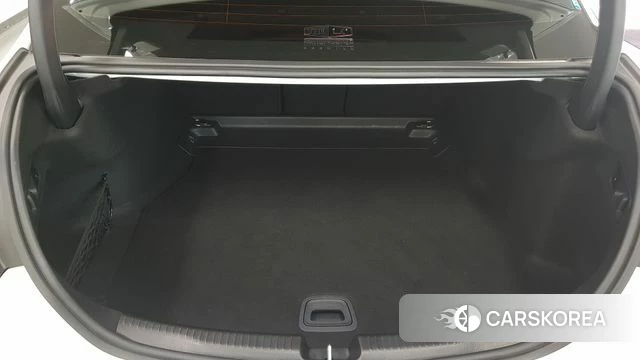 Mercedes-Benz C-Class W206 2023 Белый из Кореи, фото 2