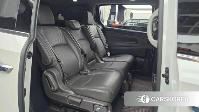Honda Odyssey 2020 Белый из Кореи, фото 2
