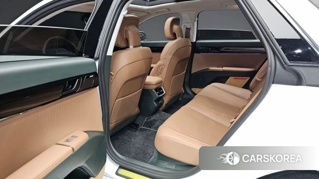 Hyundai Grandeur (GN7) 2023 Белый из Кореи, фото 2