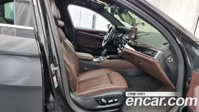 BMW 5 Series (G30) 2022 Серый из Кореи, фото 2