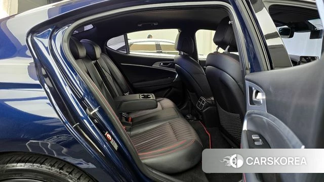 Genesis G70 2019 Синий из Кореи, фото 2