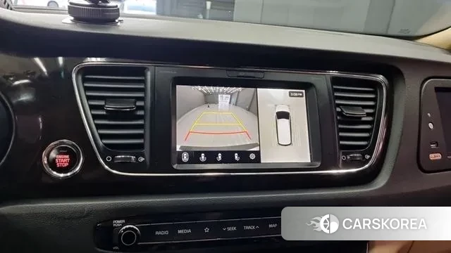 Kia The New Carnival 2018 Белый из Кореи, фото 2