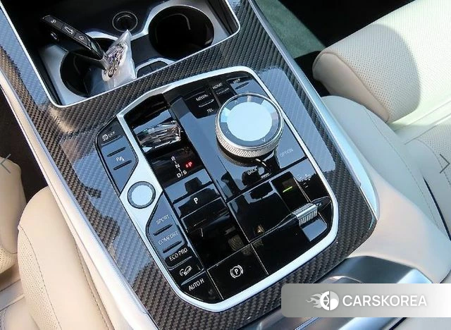 BMW X7 (G07) 2025 Черный из Кореи, фото 2