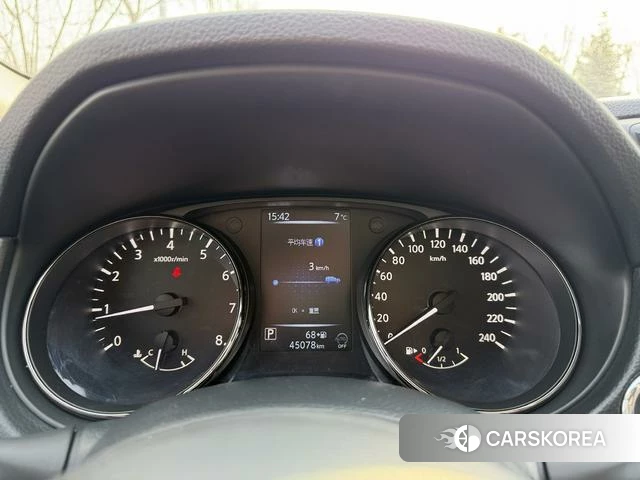 Nissan Qijun 2022 Белый из Китая, фото 2