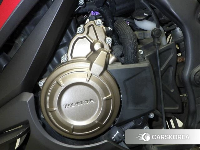 Проданный Honda CBR400R id 3994834 из Японии, фото 4