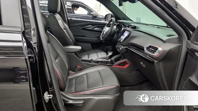 Chevrolet (GM Daewoo) Trailblazer 2021 Черный из Кореи, фото 2