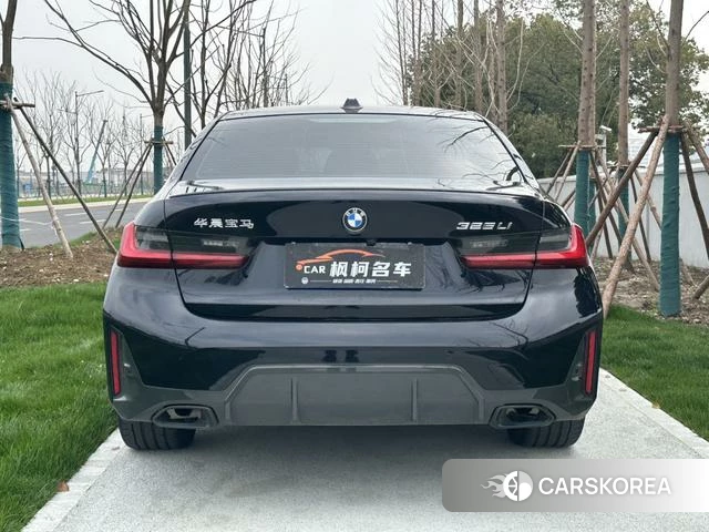 BMW 3 series 2023 Черный из Китая, фото 2