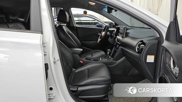 Hyundai Kona Hybrid 2019 Белый из Кореи, фото 2