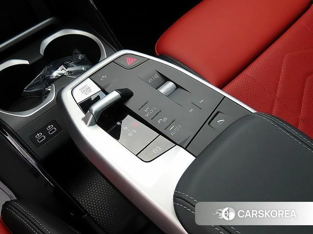 BMW X2 (U10) 2025 Серебристо-серый из Кореи, фото 2