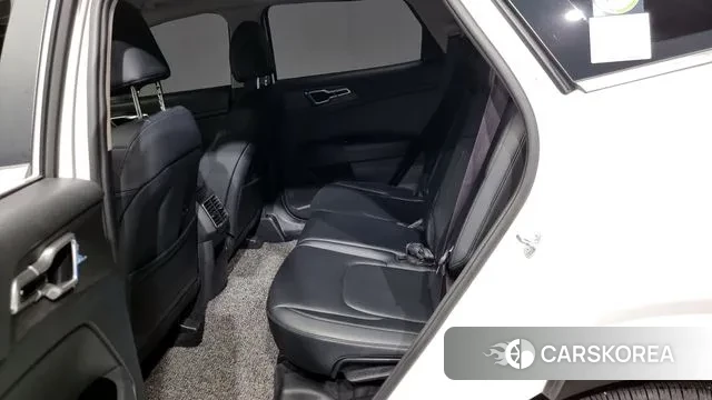 Kia Sportage 5th Generation 2023 Белый из Кореи, фото 2