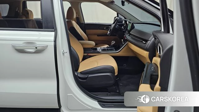 Kia Carnival 4th generation 2023 Белый из Кореи, фото 2