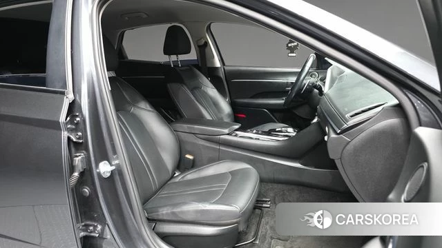 Hyundai Sonata (DN8) 2020 Серый из Кореи, фото 2