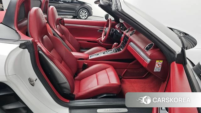 Porsche 718 Boxster 2019 Белый из Кореи, фото 2