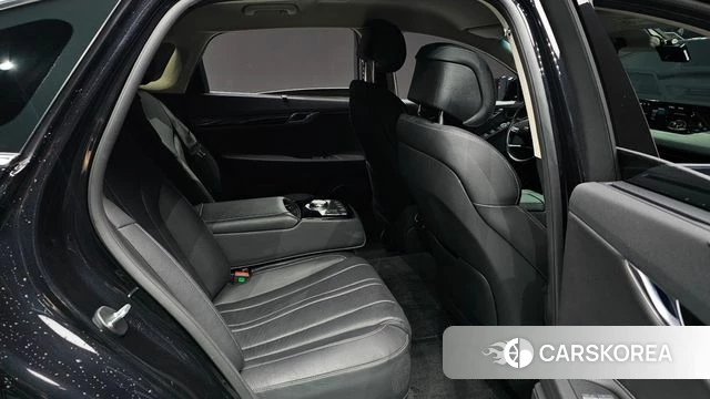 Genesis G80 (RG3) 2023 Черный из Кореи, фото 2