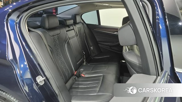 BMW 5 Series (G30) 2019 Синий из Кореи, фото 2