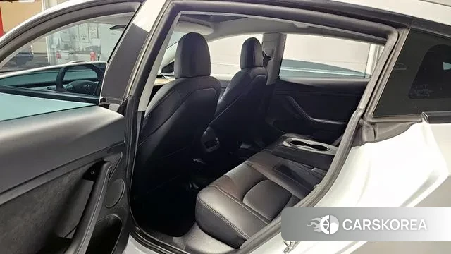 Tesla Model 3 2022 Белый из Кореи, фото 2