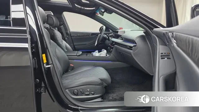 Genesis G80 (RG3) 2025 Черный из Кореи, фото 2