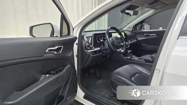 Kia Sportage 5th Generation 2021 Белый из Кореи, фото 2