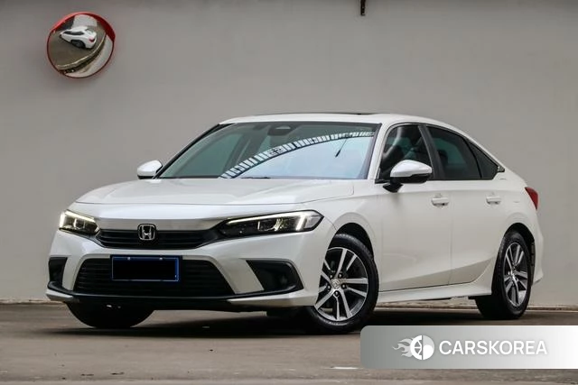 Honda Civic 2022 Белый из Китая, фото 2