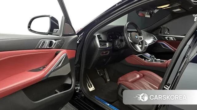 BMW X6 (G06) 2021 Черный из Кореи, фото 2