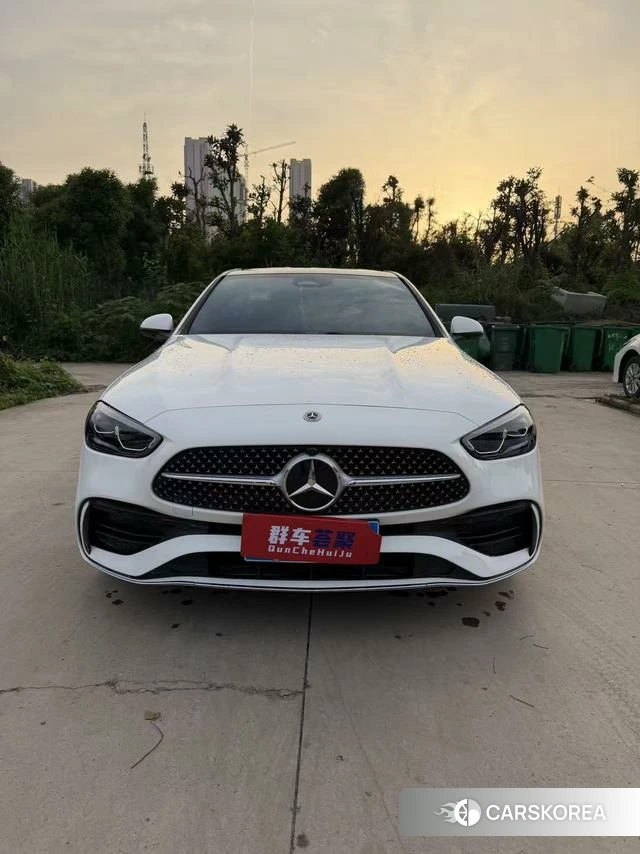 Mercedes-Benz Class C 2024 Белый из Китая, фото 2