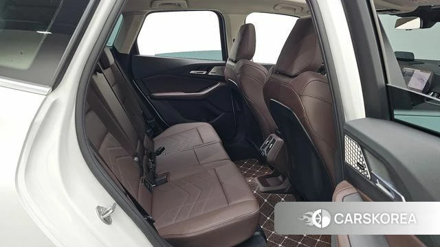 BMW 2 Series Active Tourer (U06) 2025 Белый из Кореи, фото 2