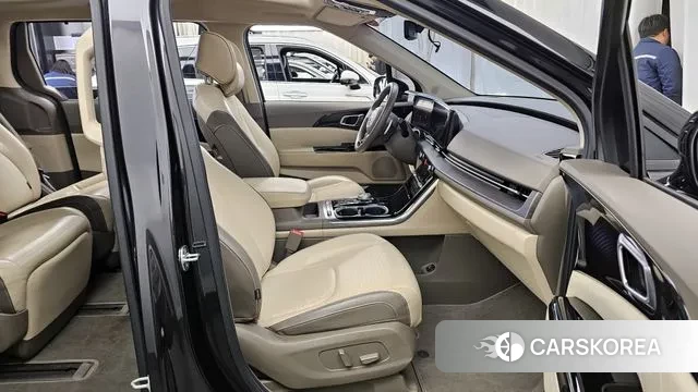 Kia Carnival 4th generation 2020 Серый из Кореи, фото 2