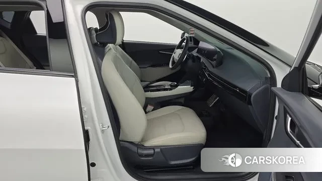 Kia EV6 2023 Белый из Кореи, фото 2