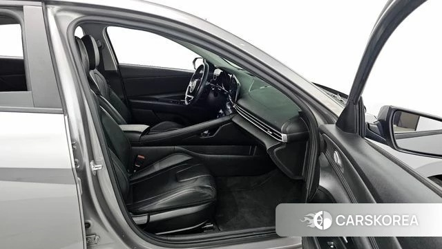Hyundai Avante (CN7) 2020 Серебристо-серый из Кореи, фото 2