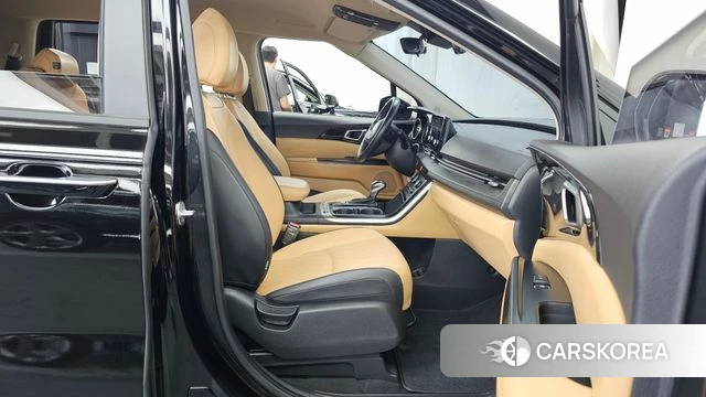 Kia Carnival 4th generation 2021 Черный из Кореи, фото 2