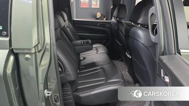 Ssangyong The New Rexton Sport 2021 Темно-зеленый из Кореи, фото 2