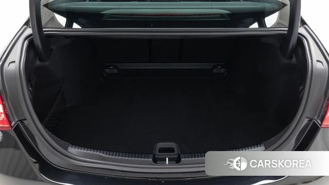 Mercedes-Benz C-Class W206 2025 Черный из Кореи, фото 2