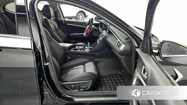 Genesis G70 2018 Черный из Кореи, фото 2