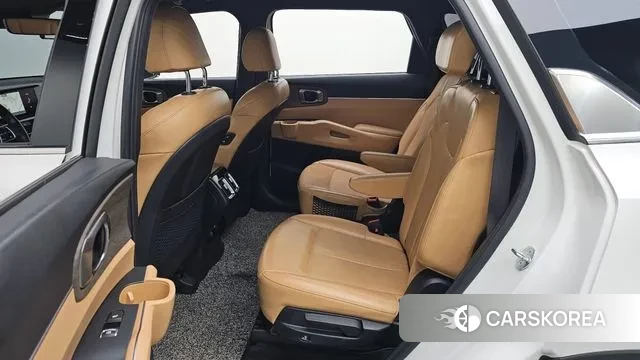 Kia Sorento 4th Generation 2023 Белый из Кореи, фото 2