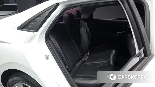 Hyundai Avante (CN7) 2021 Белый из Кореи, фото 2