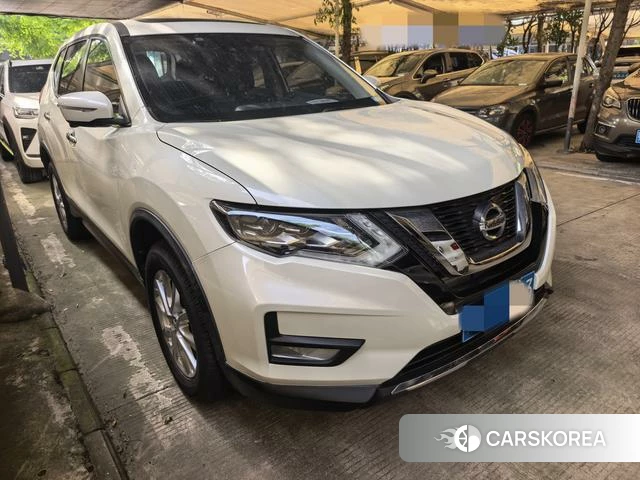 Nissan Qijun 2021 Белый из Китая, фото 2