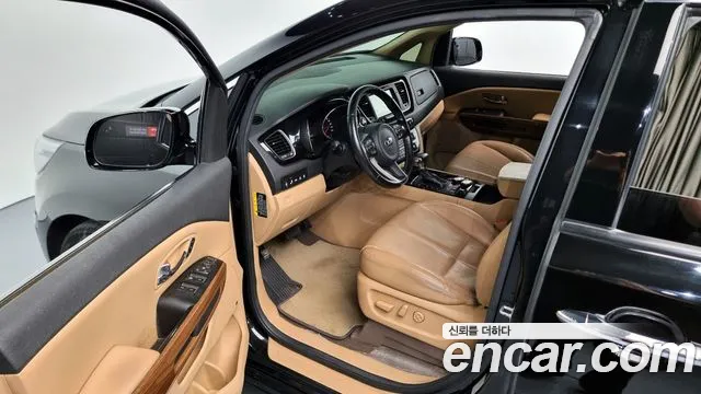 Kia All New Carnival 2018 Черный из Кореи, фото 2