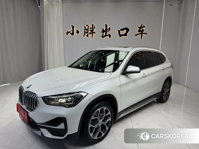BMW X1 2021 Белый из Китая, фото 2