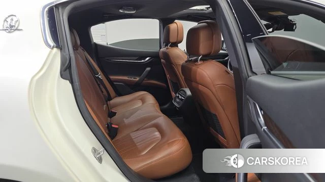 Maserati Ghibli 2018 Белый из Кореи, фото 2