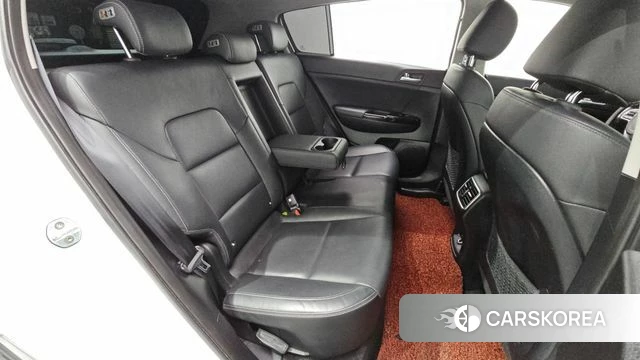 Kia Sportage 4th Generation 2018 Белый из Кореи, фото 2