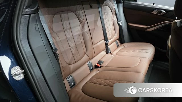 BMW X6 (G06) 2025 Черный из Кореи, фото 2