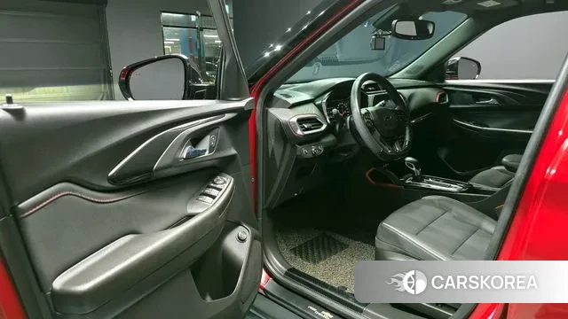 Chevrolet (GM Daewoo) Trailblazer 2020 Красный из Кореи, фото 2