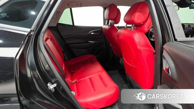 Chevrolet (GM Daewoo) Trax Crossover 2023 Черный из Кореи, фото 2