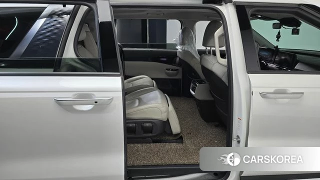 Kia Carnival 4th generation 2021 Белый из Кореи, фото 2