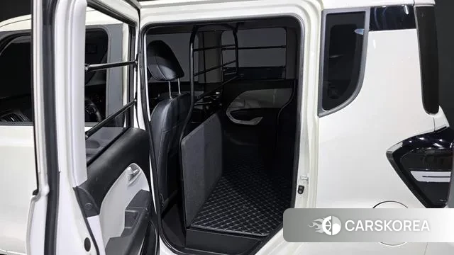 Kia The New Kia Ray 2023 Белый из Кореи, фото 2