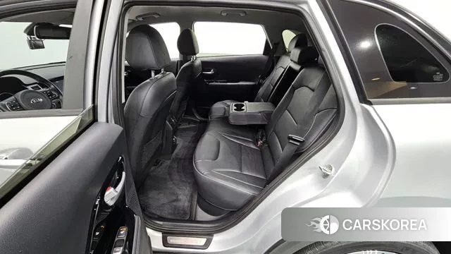 Kia Niro EV 2020 Серебряный из Кореи, фото 2