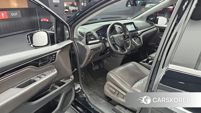 Honda Odyssey 2018 Черный из Кореи, фото 2