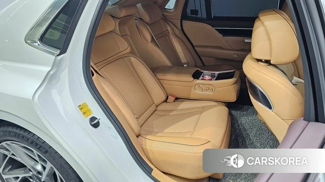 Genesis G90 (RS4) 2022 Белый из Кореи, фото 2
